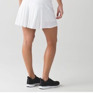 Lululemon Circuit Breaker Tall Skirt